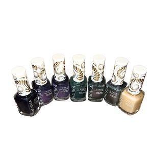 Pacifica Vegan 7 Free Nail Polish 💅🏾 7 bottles included!